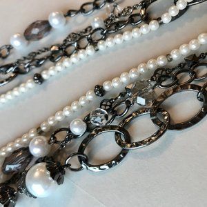 Genuine Premier Designs Jewelry necklace